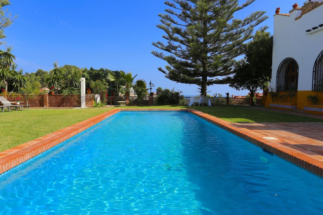 Villa Clavero One Premium Apt Málaga Exteriör bild